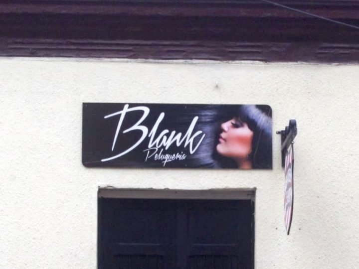 BLANK PELUQUERIA